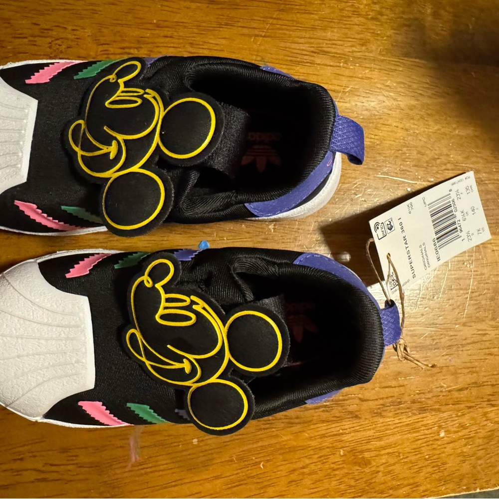 Adidas superstar 360 Disney Mickey black slip on sneakers size 7 NWT